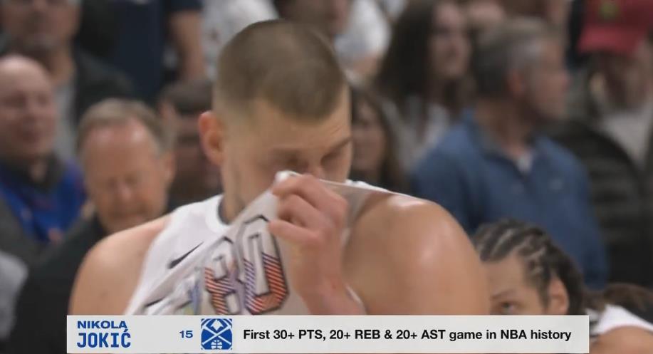 你貸款?轉播方字幕:約基奇30+20+20!NBA歷史首人!