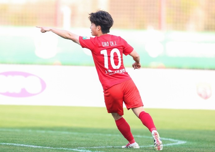 上海海港富盛經(jīng)開(kāi)隊(duì)2:1戰(zhàn)勝對(duì)手,取得2025中乙聯(lián)賽開(kāi)門紅