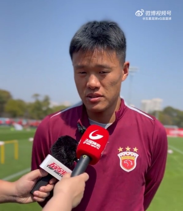 李昂:這一禮拜我們分析了之前亞冠比賽的不足,更注重自身打法