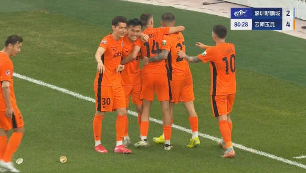 玉昆4-2領先新鵬城!杜加利奇冒頂,徐宏杰得球抽射破門