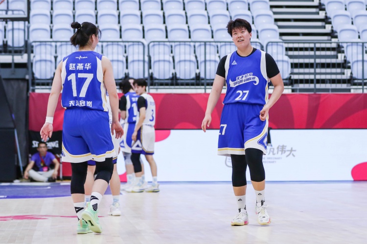 國際籃聯三人籃球冠軍杯:中國女隊首日一勝一負